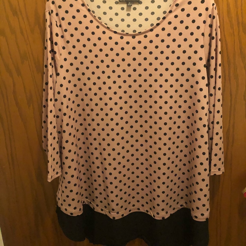 Cute light and airy knit top 1X